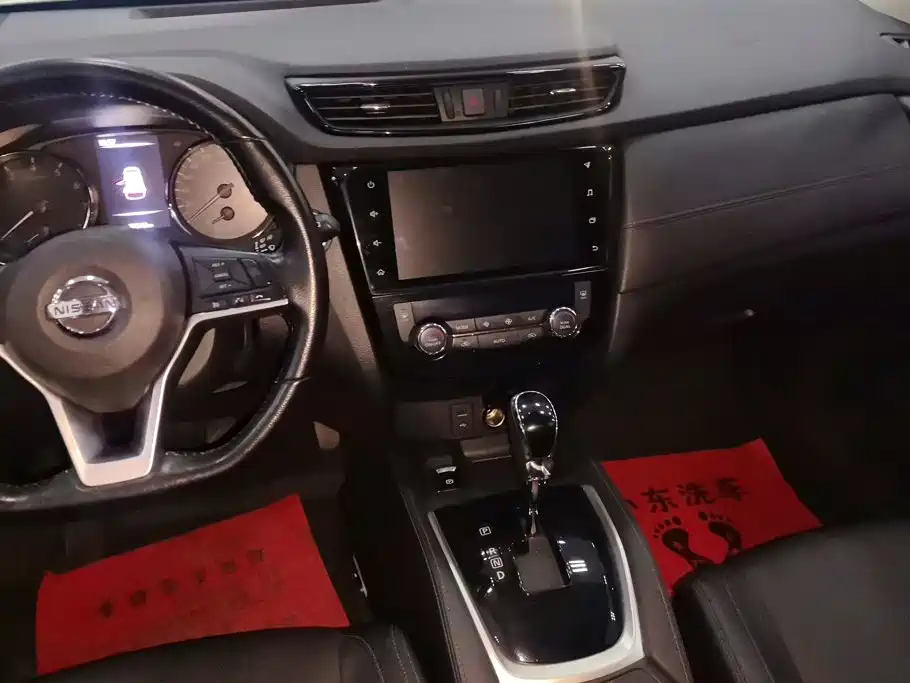 Nissan X-Trail — миниатюра 13
