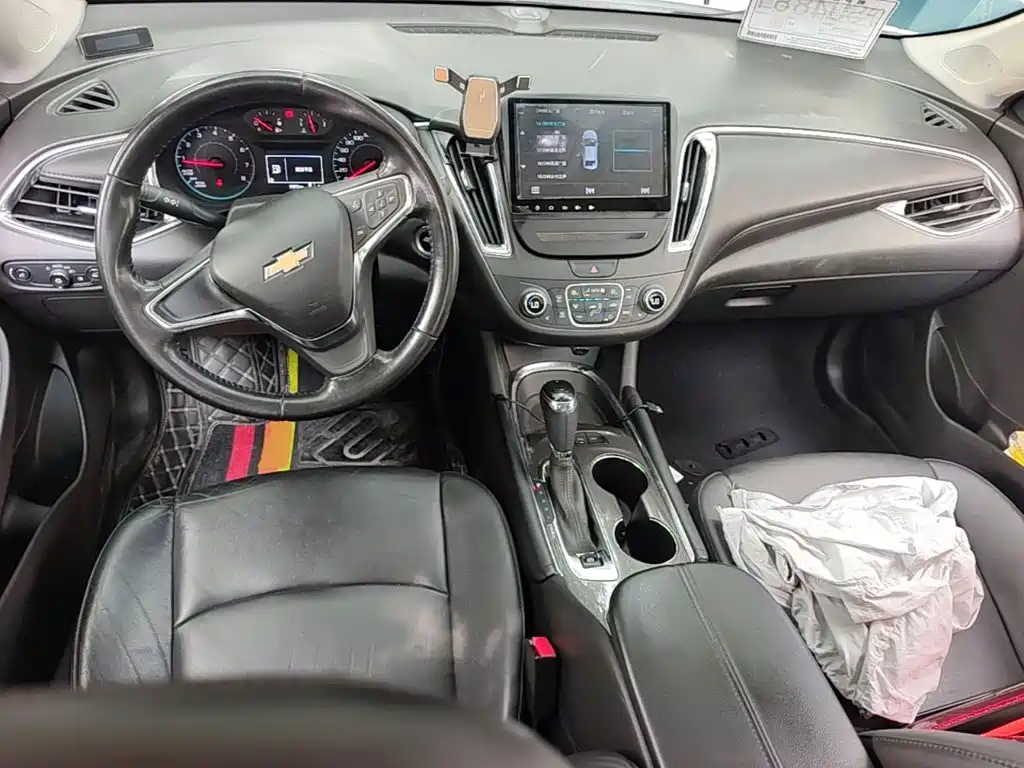 Chevrolet Malibu XL — миниатюра 10