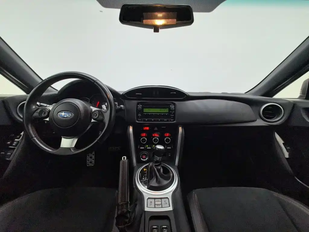 Subaru BRZ — миниатюра 5