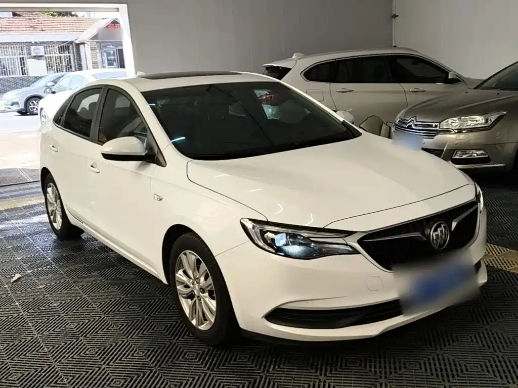 Buick Excelle — миниатюра 4