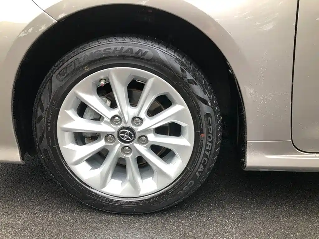 Toyota Corolla — миниатюра 15