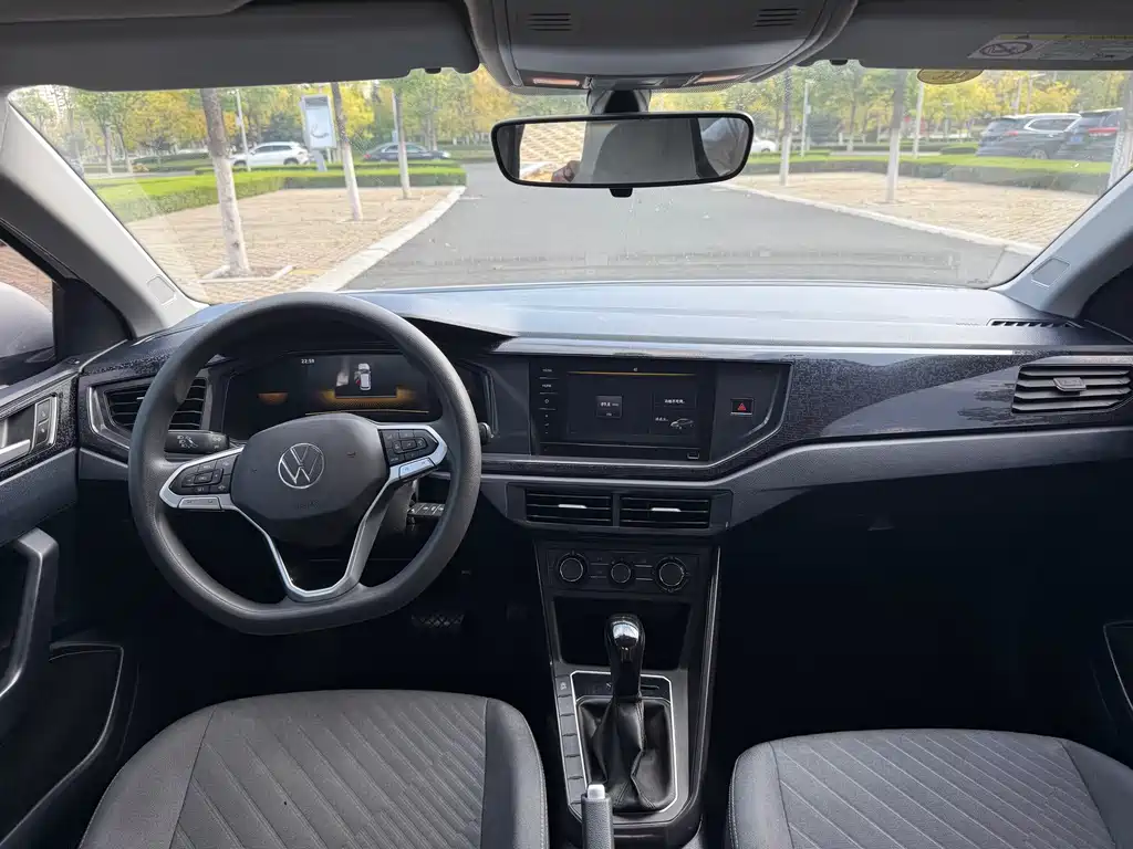 Volkswagen Lavida — миниатюра 9