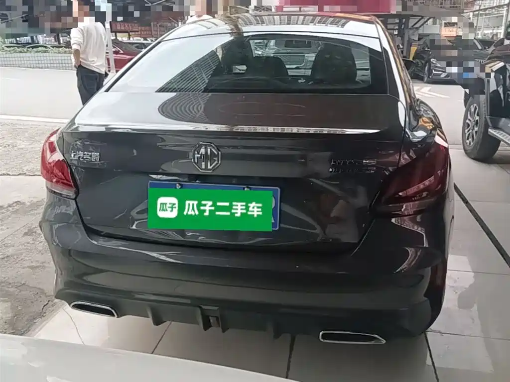 MG 5 2023 180DVVT CVT Luxury