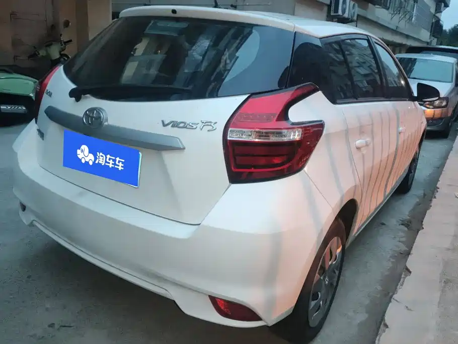 Toyota Vios FS — миниатюра 3