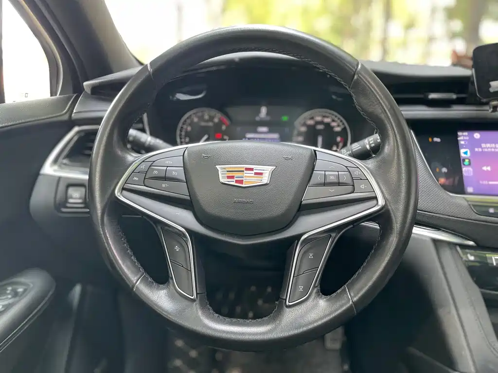 Cadillac XT5 — миниатюра 14