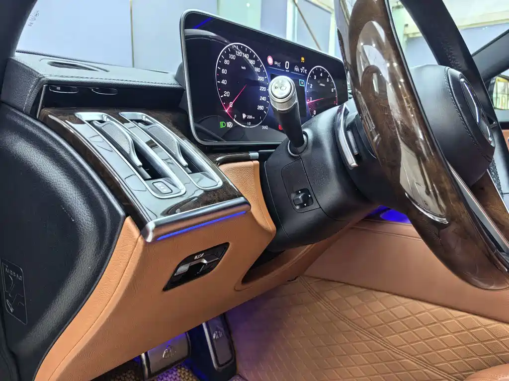 Mercedes-Benz S-Class — миниатюра 7