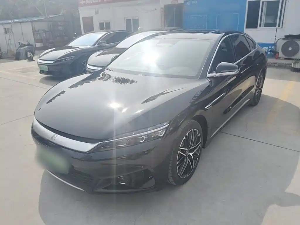 BYD Han — миниатюра 2