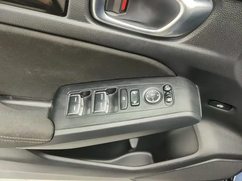 Honda Civic — миниатюра 9