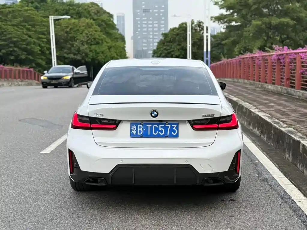 BMW 3 Series — миниатюра 9