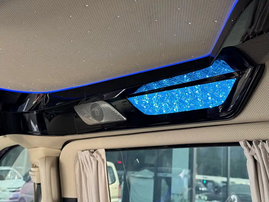 Mercedes-Benz Vito — миниатюра 20