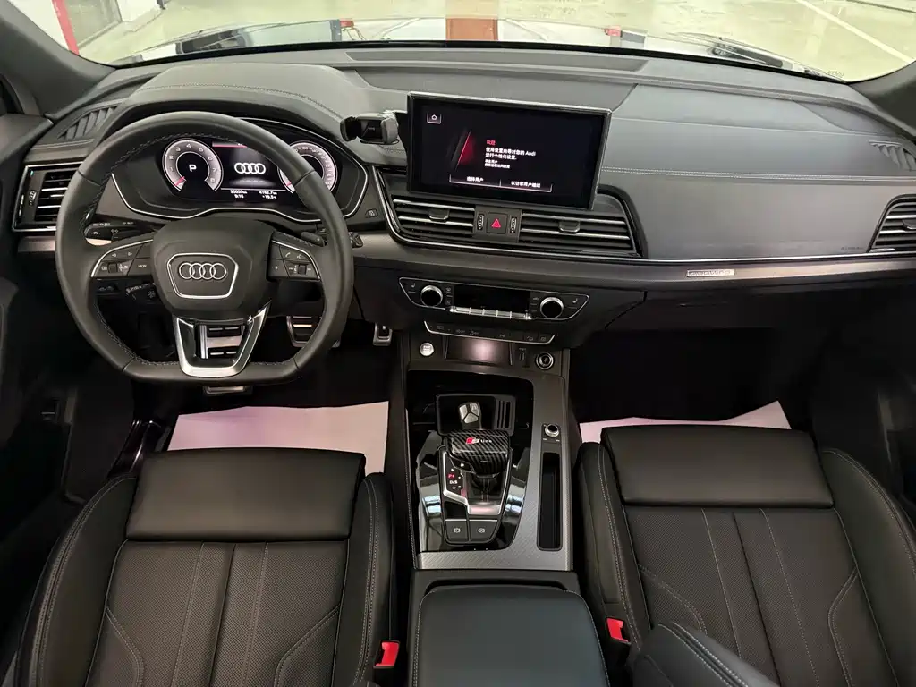 Audi Q5L — миниатюра 9