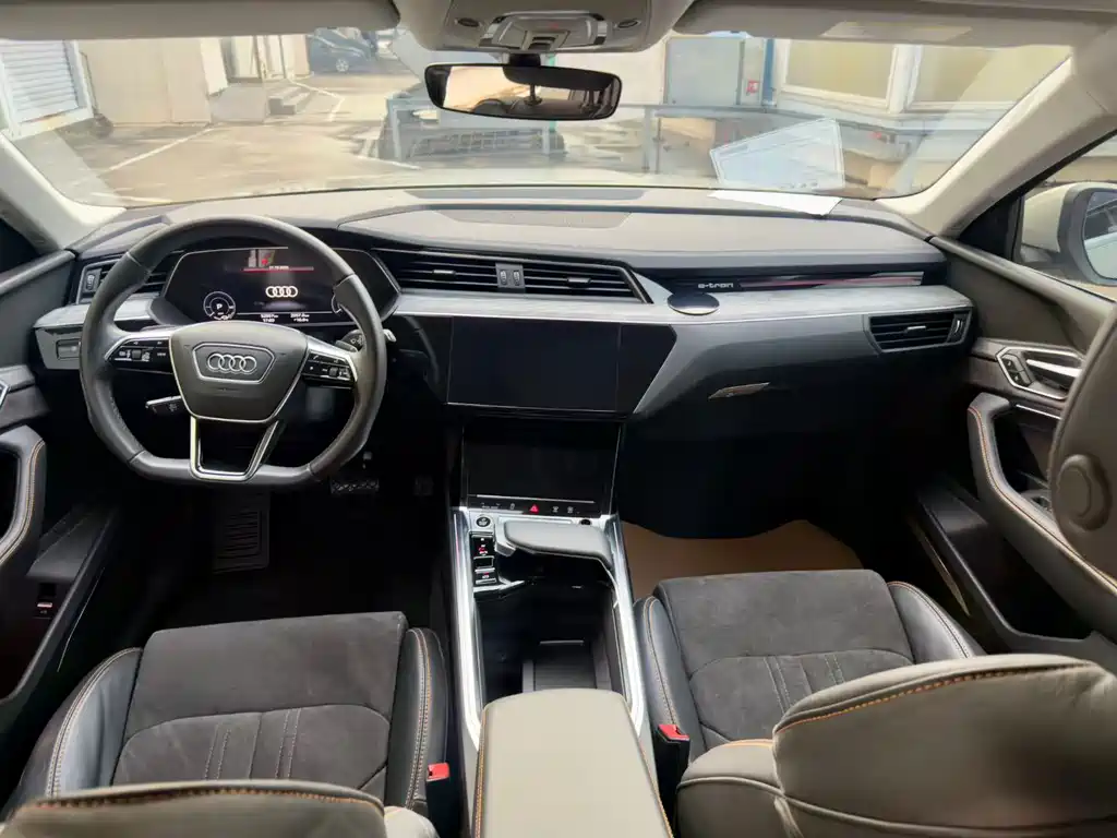 Audi e-tron — миниатюра 5