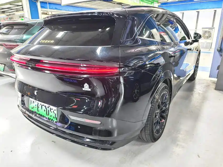 Zeekr 7X — миниатюра 7