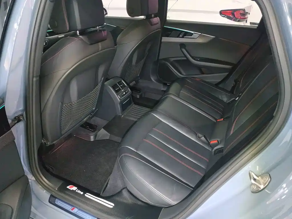 Audi A4L — миниатюра 17
