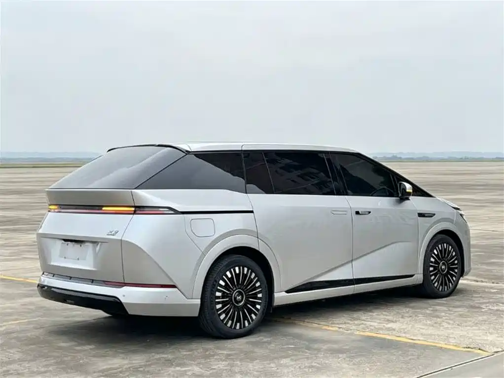 Xpeng X9 2026 1602 Max