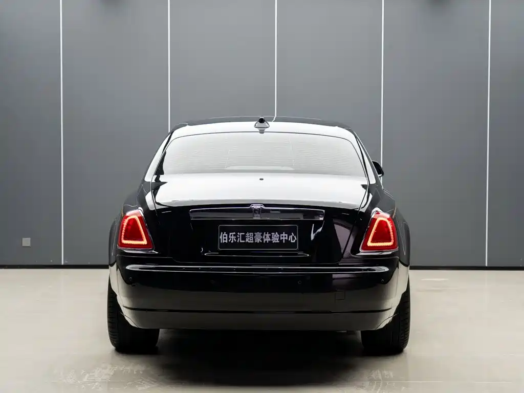 Rolls-Royce Ghost — миниатюра 7