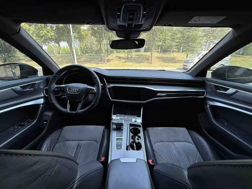 Audi A6L — миниатюра 6