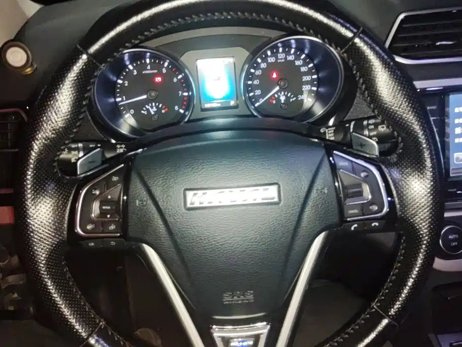 Haval H6 Coupe — миниатюра 15