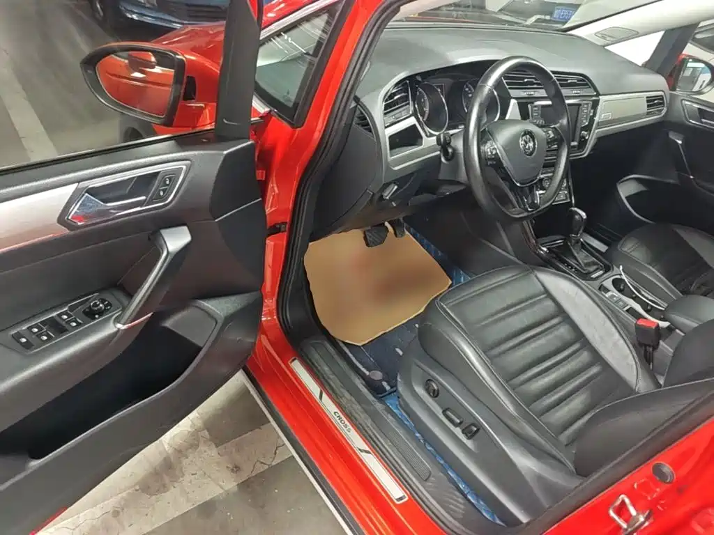 Volkswagen Touran — миниатюра 12