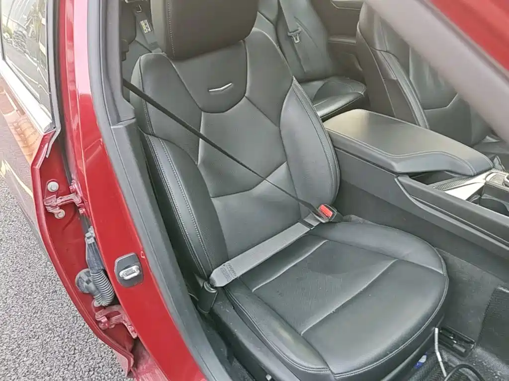 Cadillac CT5 — миниатюра 25