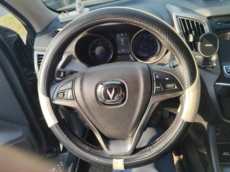 Changan CS75 — миниатюра 15