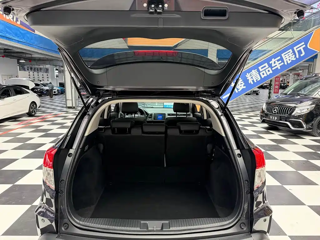 Honda Vezel — миниатюра 12