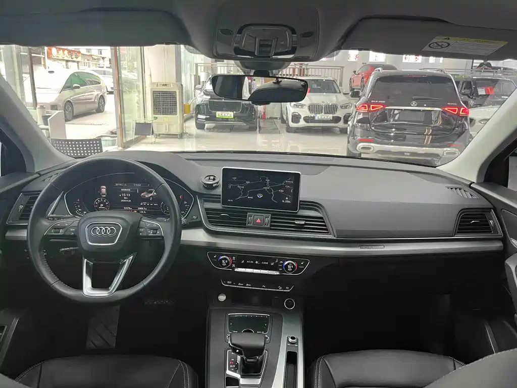 Audi Q5L — миниатюра 13
