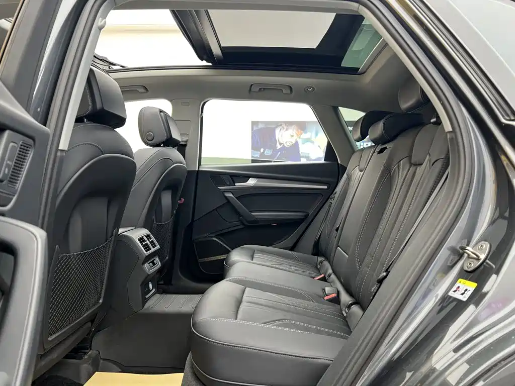 Audi Q5L — миниатюра 17