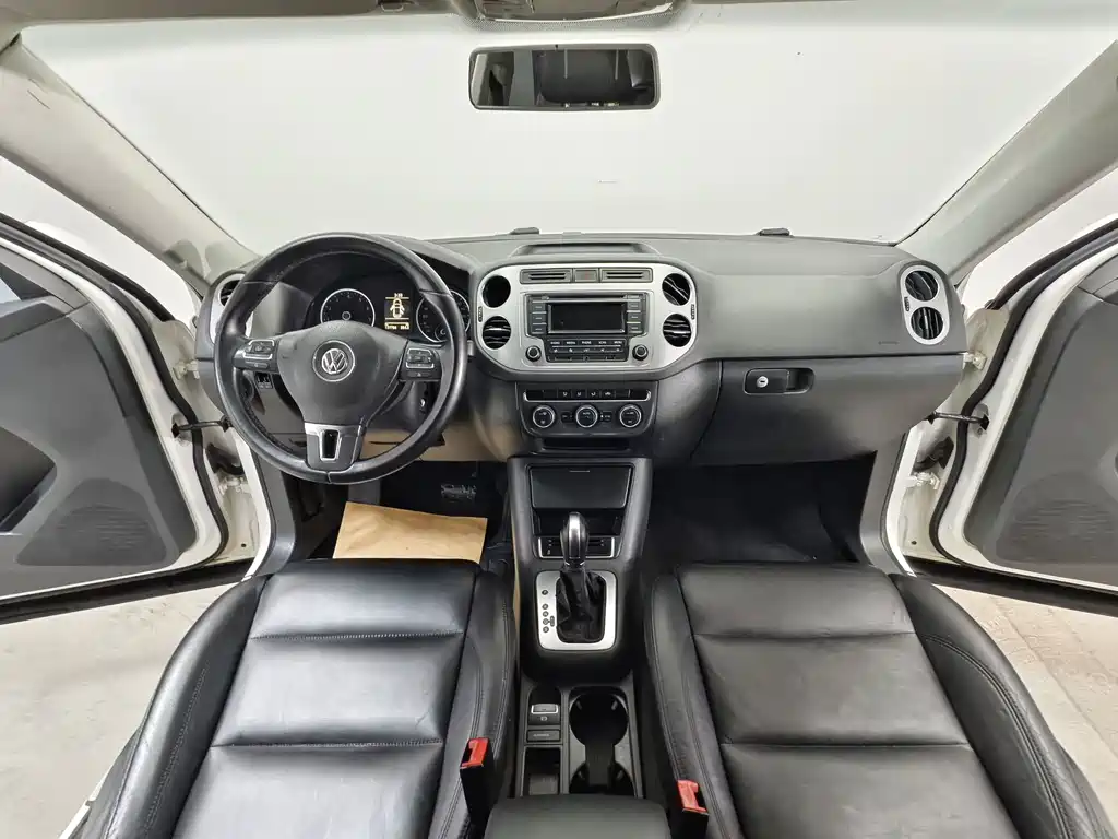 Volkswagen Tiguan — миниатюра 8