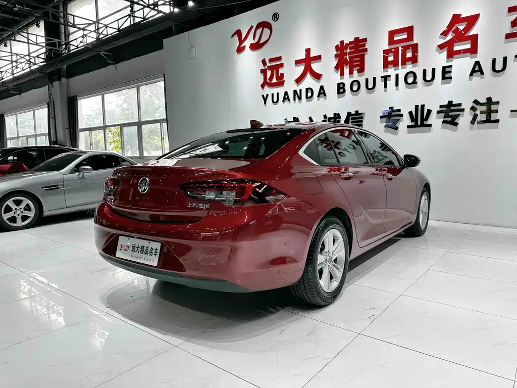 Buick Regal — миниатюра 18