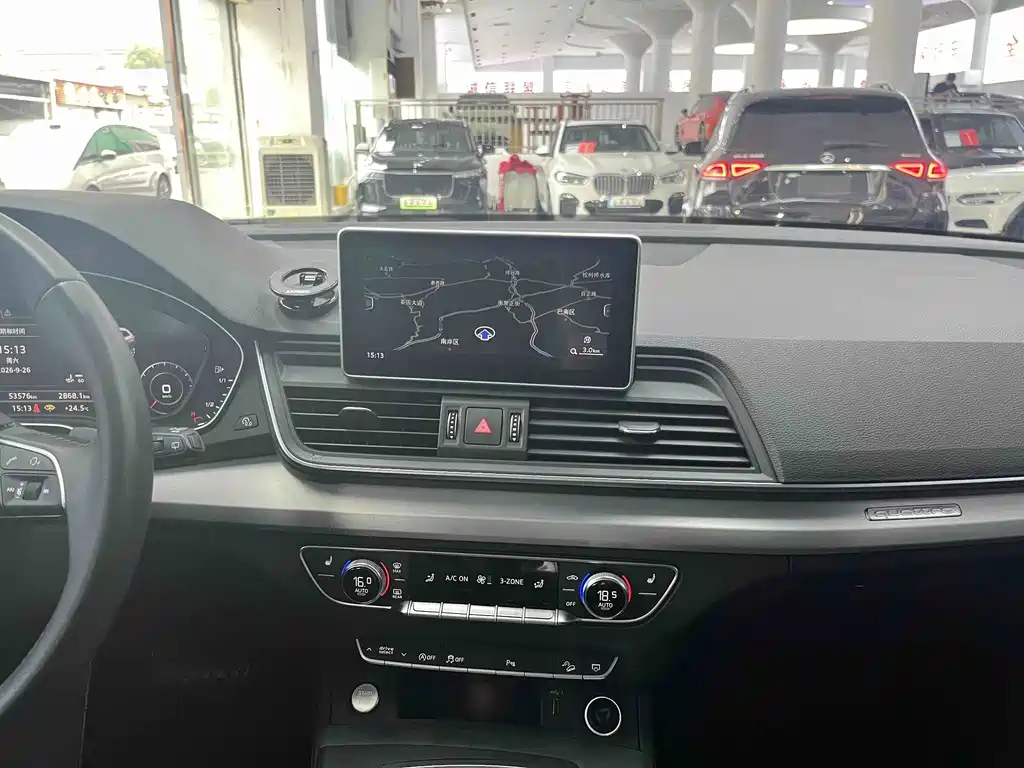 Audi Q5L — миниатюра 21