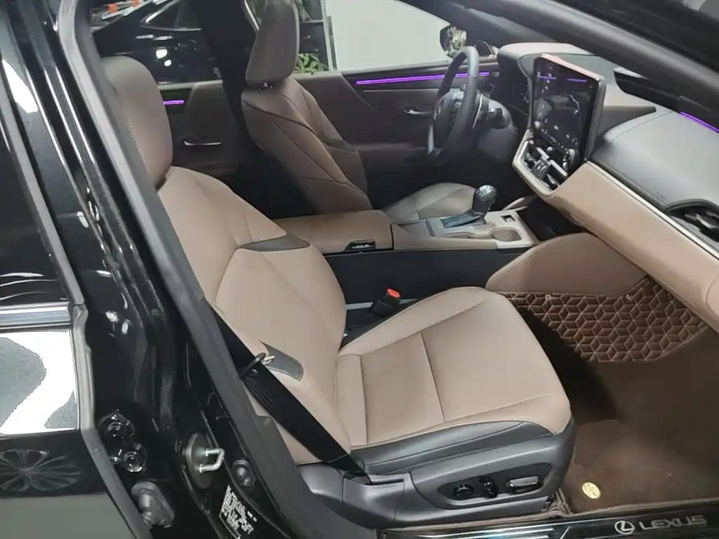 Lexus ES — миниатюра 25