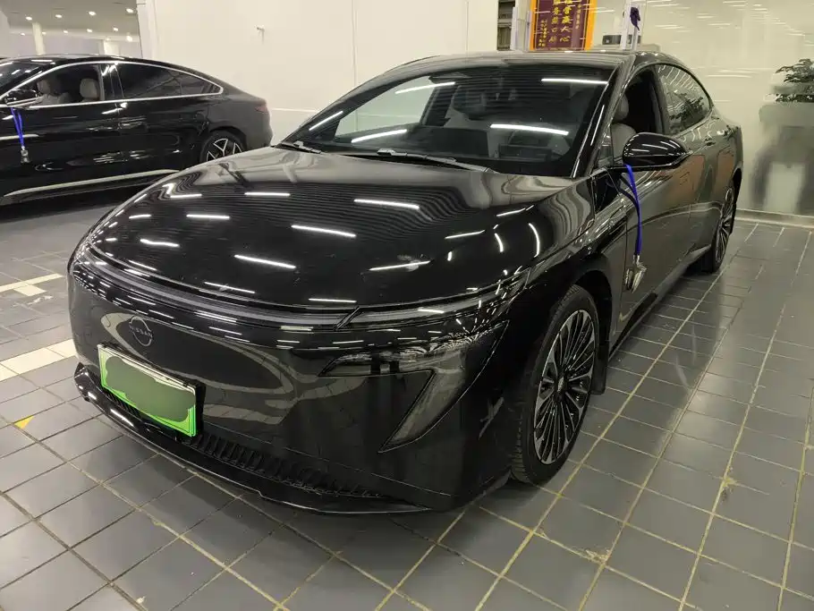 Nissan N7