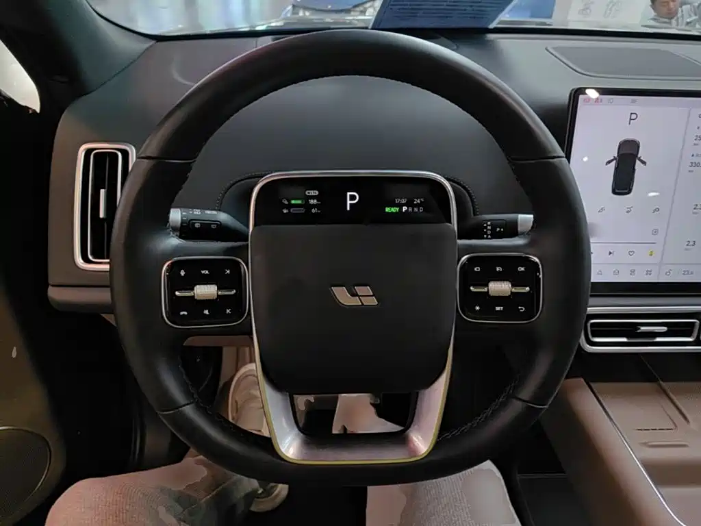 Li Auto Li L8 — миниатюра 11