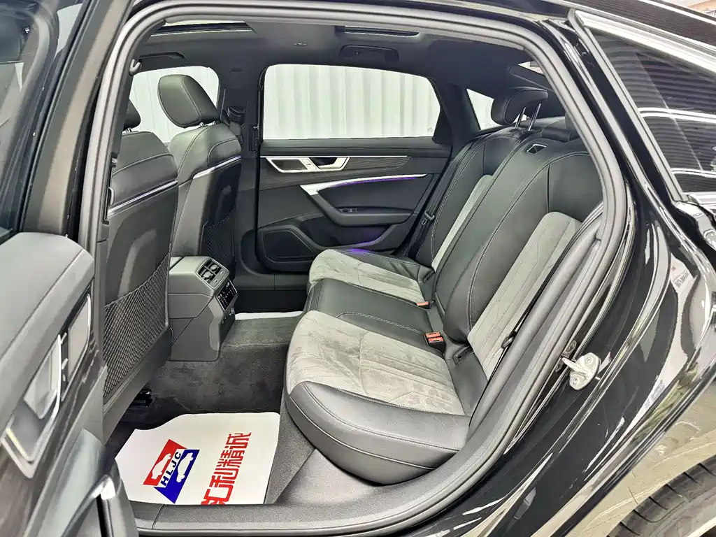 Audi A6L 2024 45 TFSI quattro