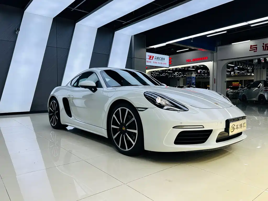 Porsche 718 2016 Cayman 2.0T