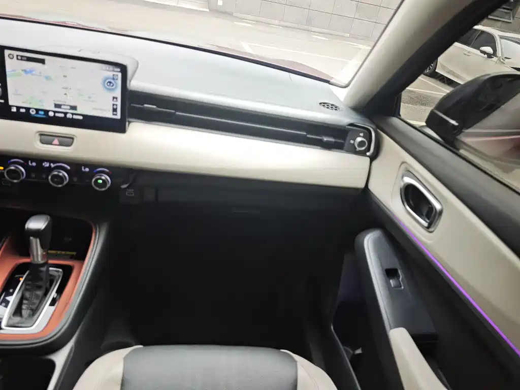 Honda Vezel 2023 1.5L CVT Luxury