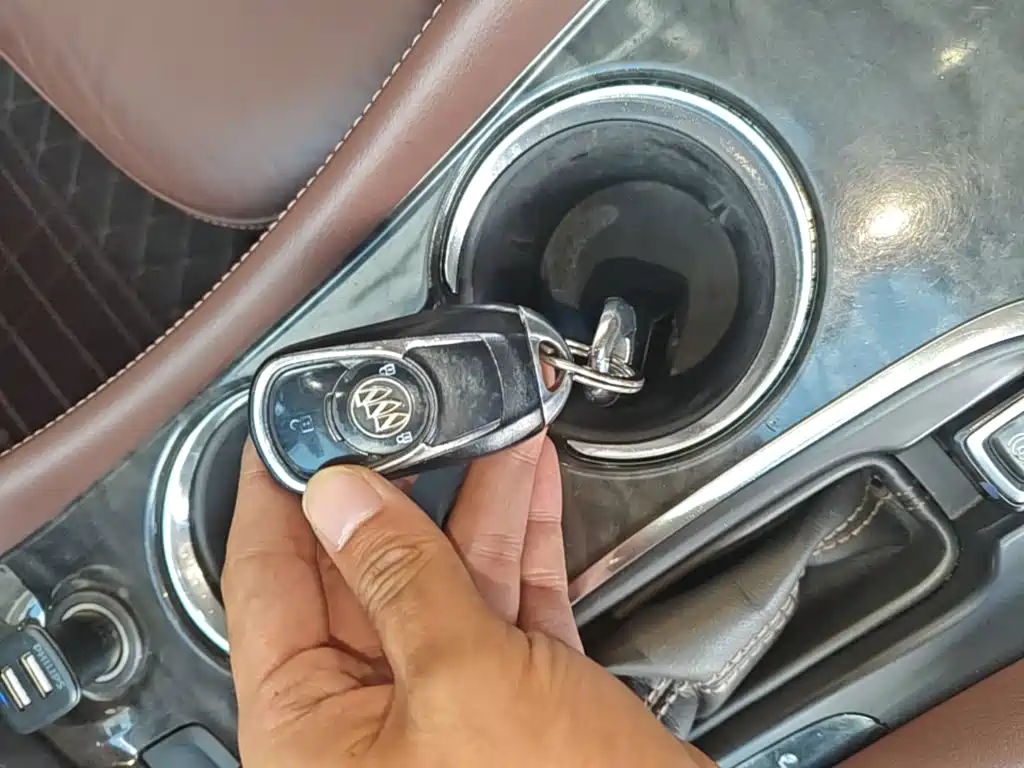 Buick Envision Plus — миниатюра 9