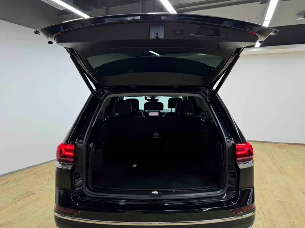 Volkswagen Teramont — миниатюра 17