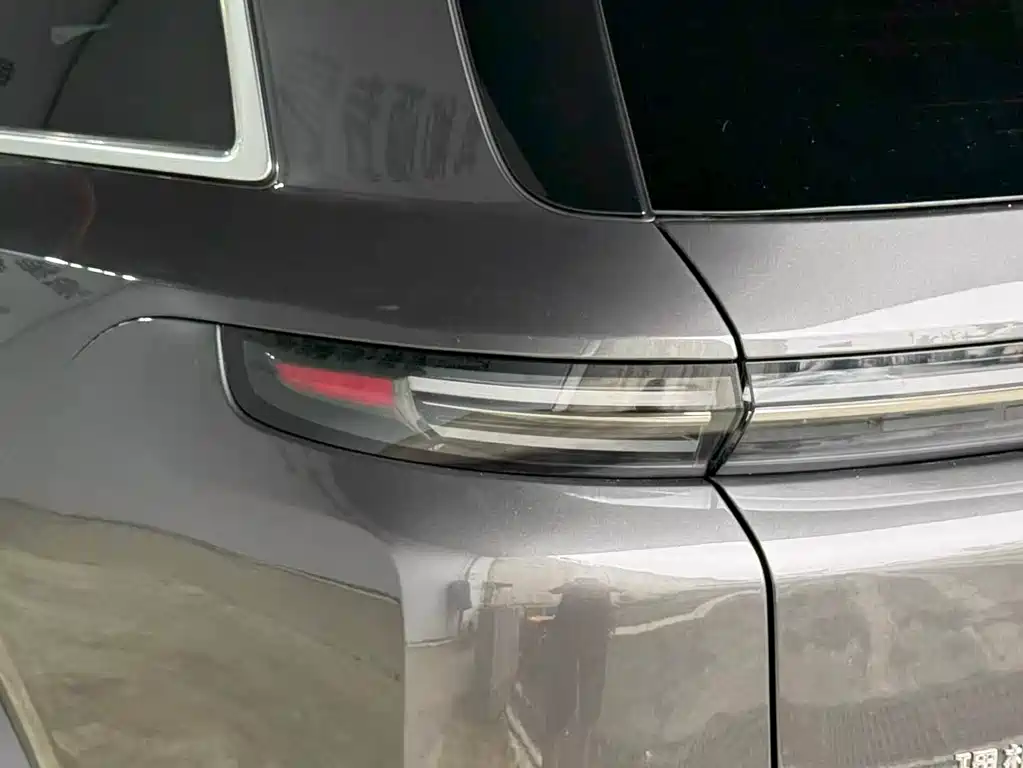 Li Auto Li L8 — миниатюра 9