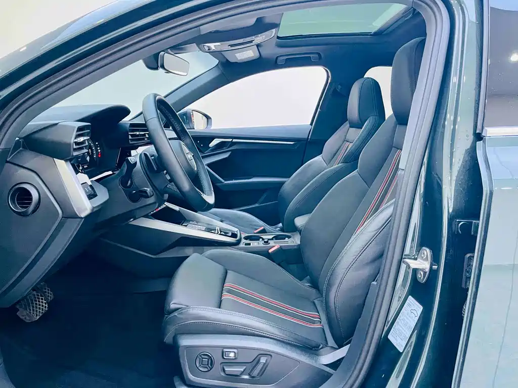 Audi A3 2023 Sportback 35 TFSI Fashion Sport