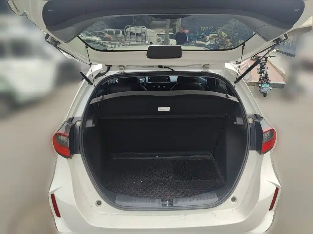 Honda Fit — миниатюра 15