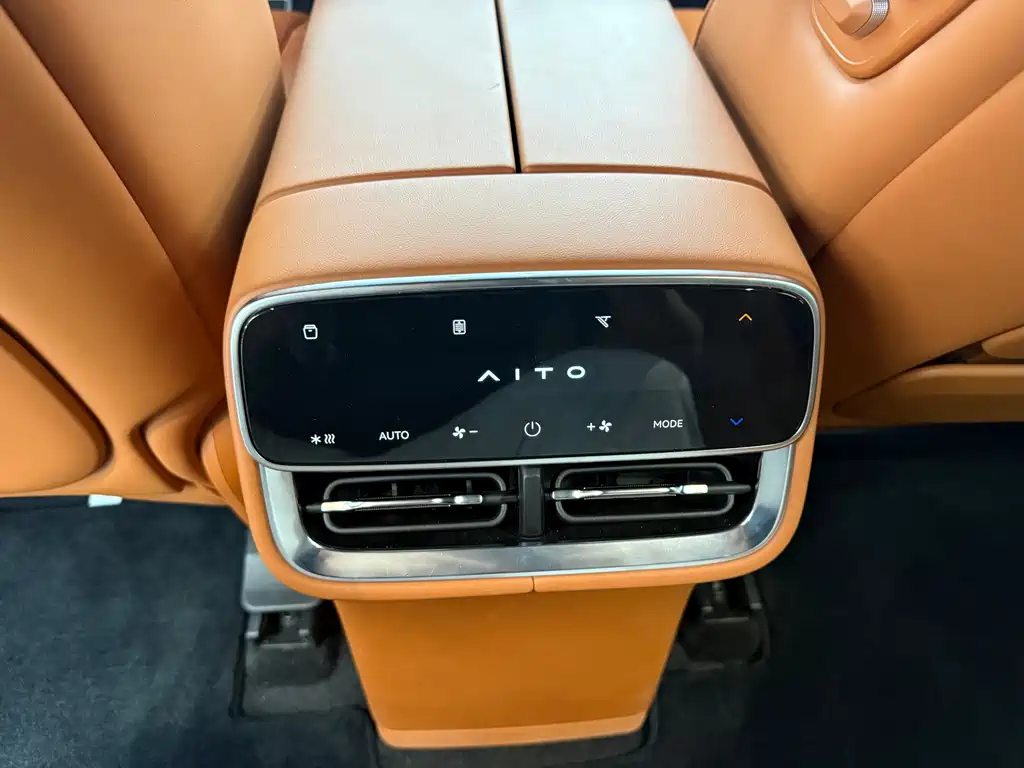 AITO AITO M7 — миниатюра 11