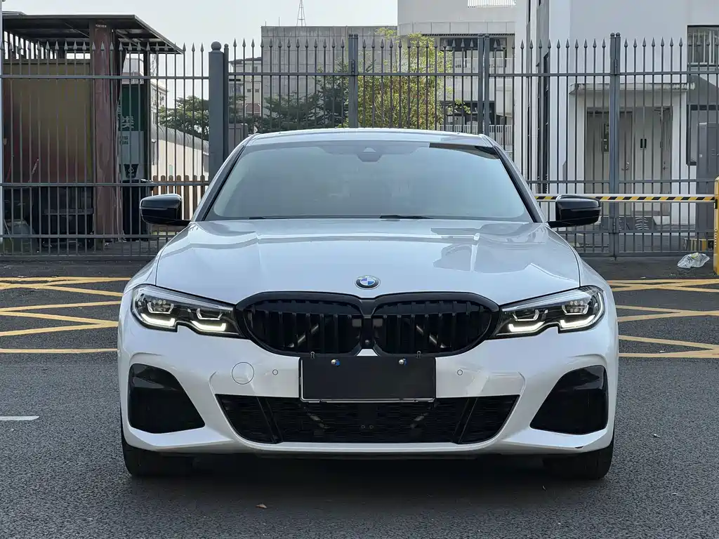 BMW 3 Series — миниатюра 2