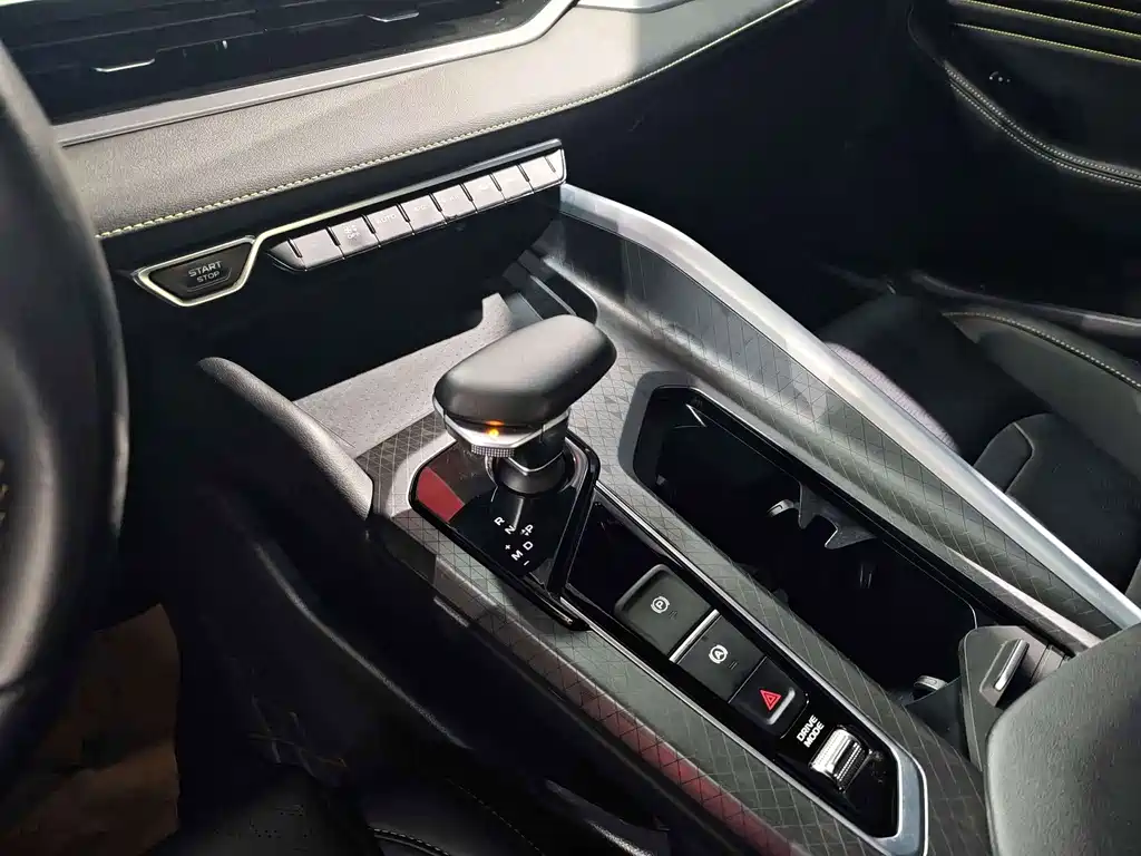 Geely Xingrui — миниатюра 6