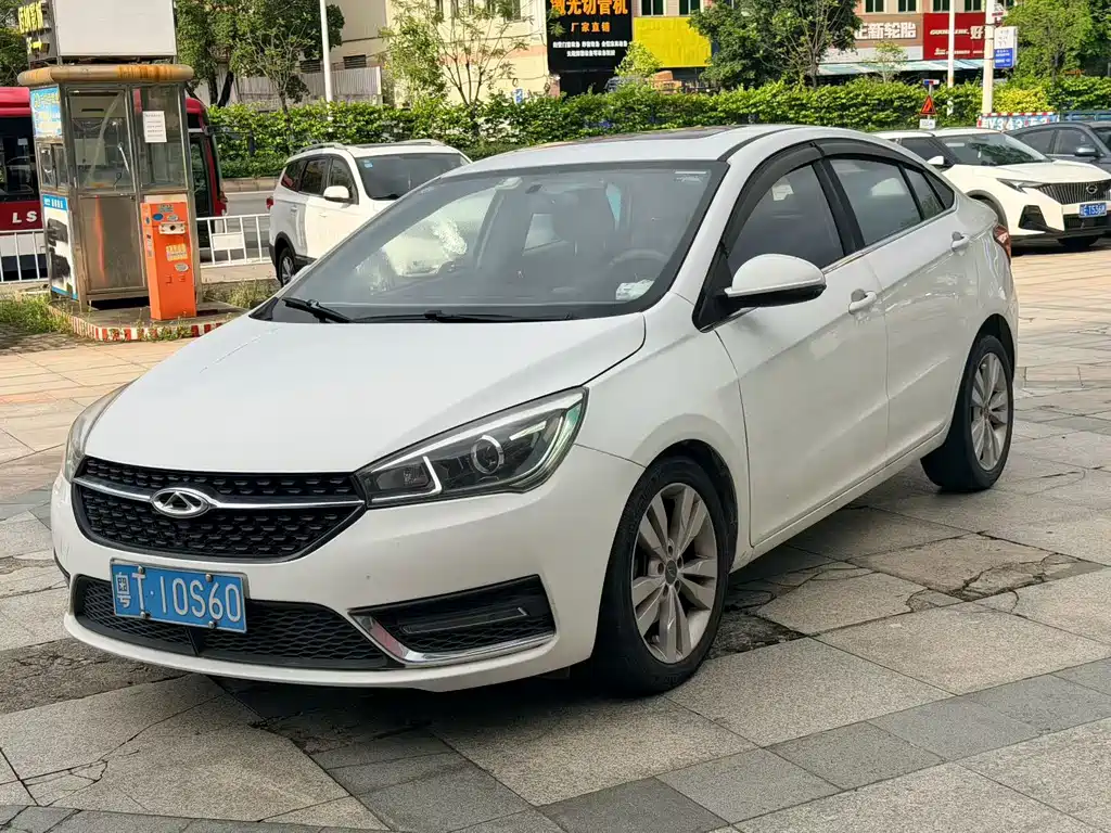 2016 Chery Arrizo 5 - zdjęcie 1 z 9