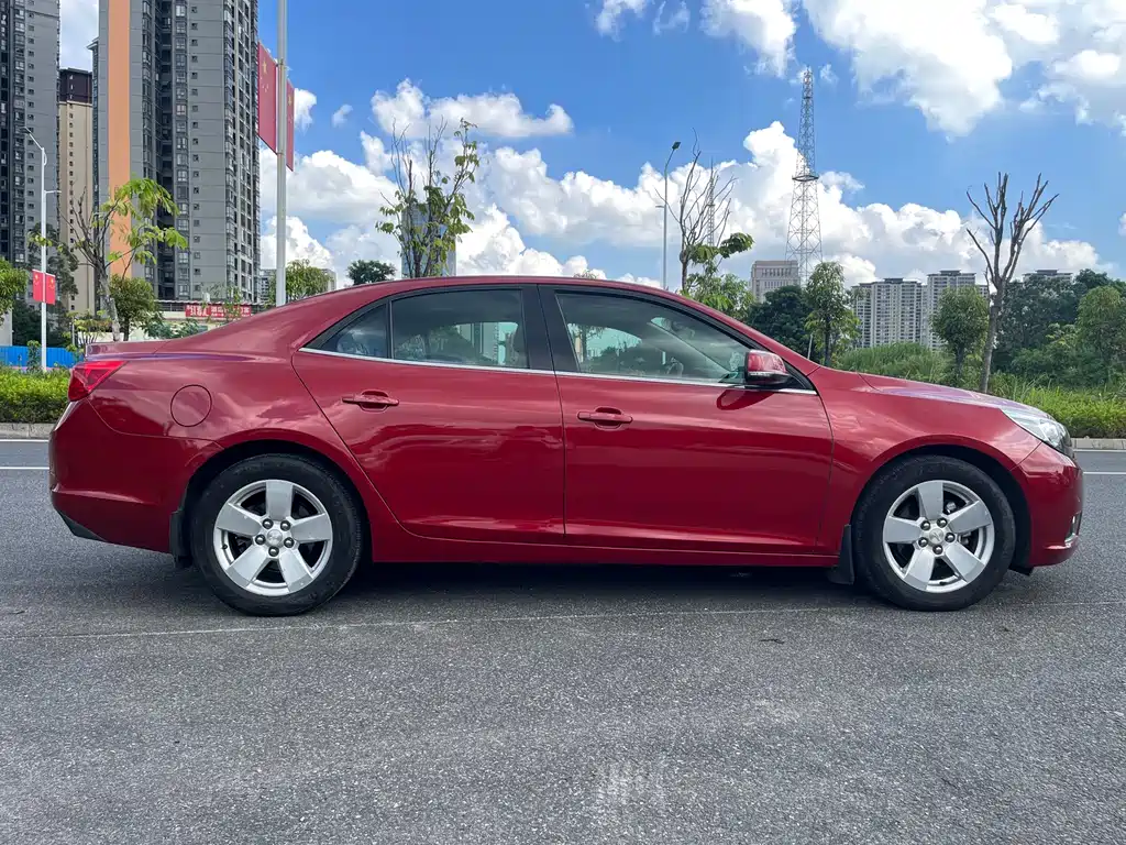Chevrolet Malibu — миниатюра 7