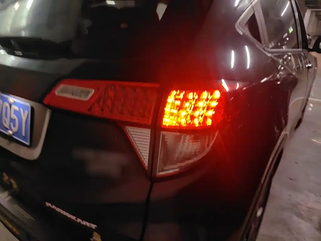 Honda Vezel — миниатюра 8