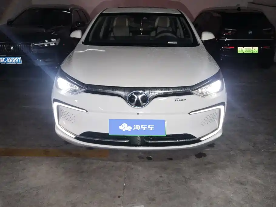 BAIC EU5 — миниатюра 2