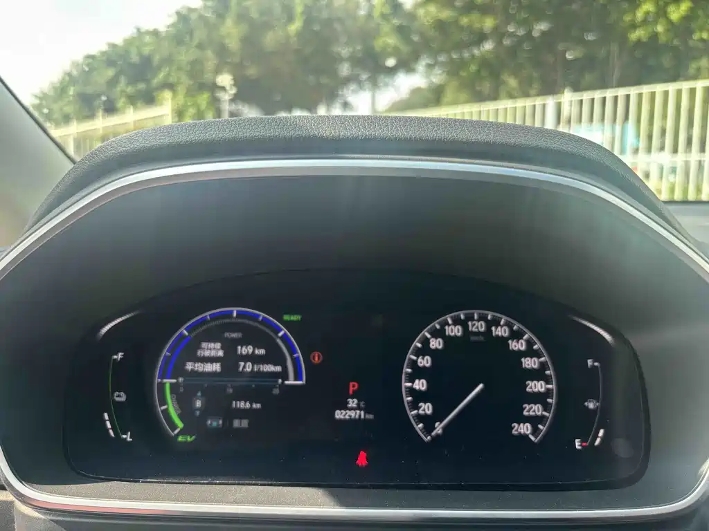 Honda Elysion — миниатюра 18